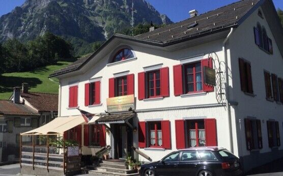 Raan Thai Bunma Glarus thailändisches Spezialitäten zum hier essen, oder zum mitnehmen für zu Hause