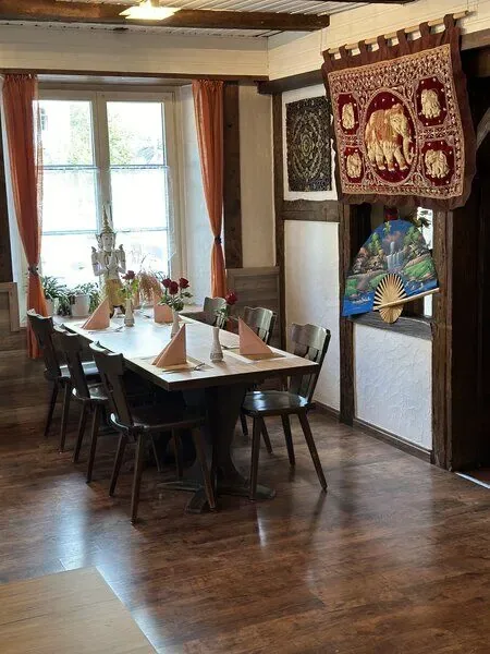 Blick ins Restaurant Raan Thai Bunma — Tisch 10